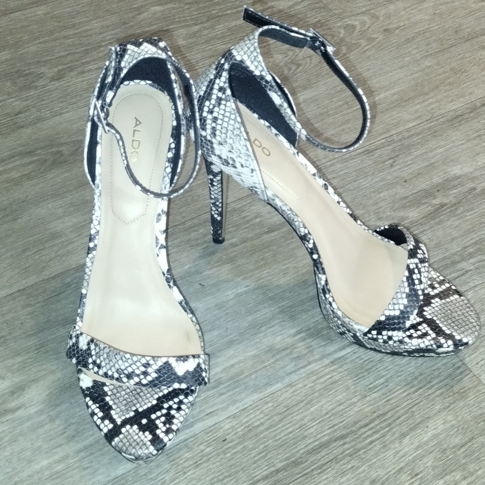 Aldo Snake Print Heels size 9